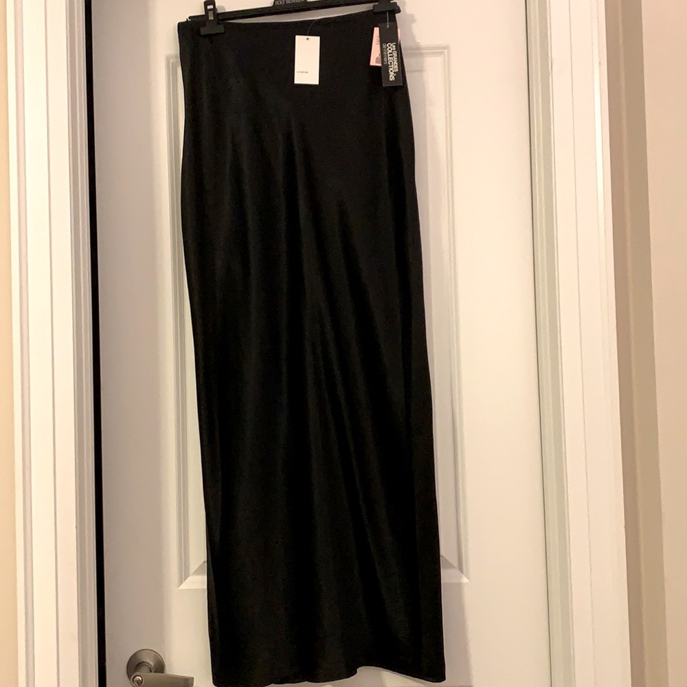 Vince Black Cocktail Length Skirt